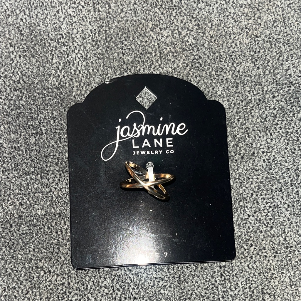 Jasmine Gold And Silver Crossover Ring